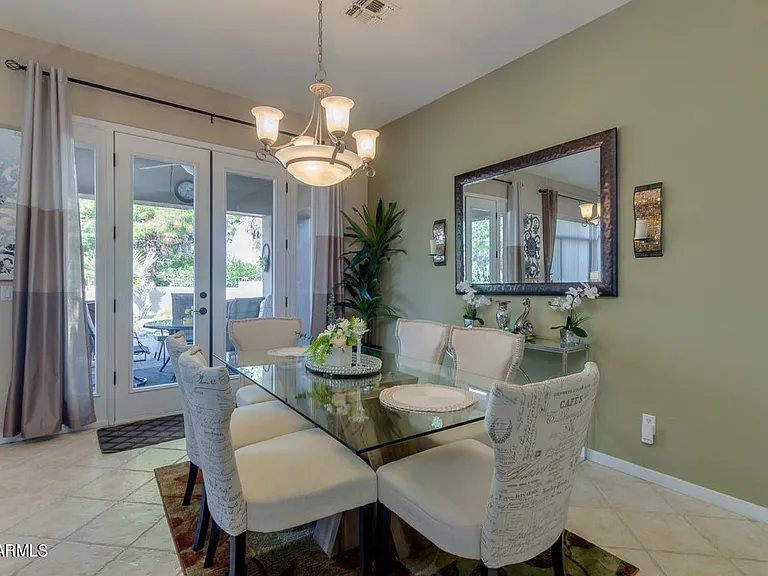 3922 E Carson Rd — Photo 9