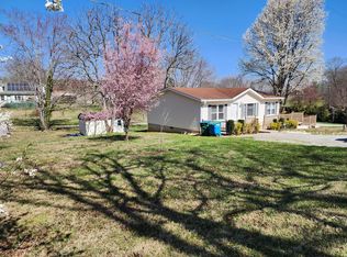 16 Shady Oak Ln, Arden, NC 28704