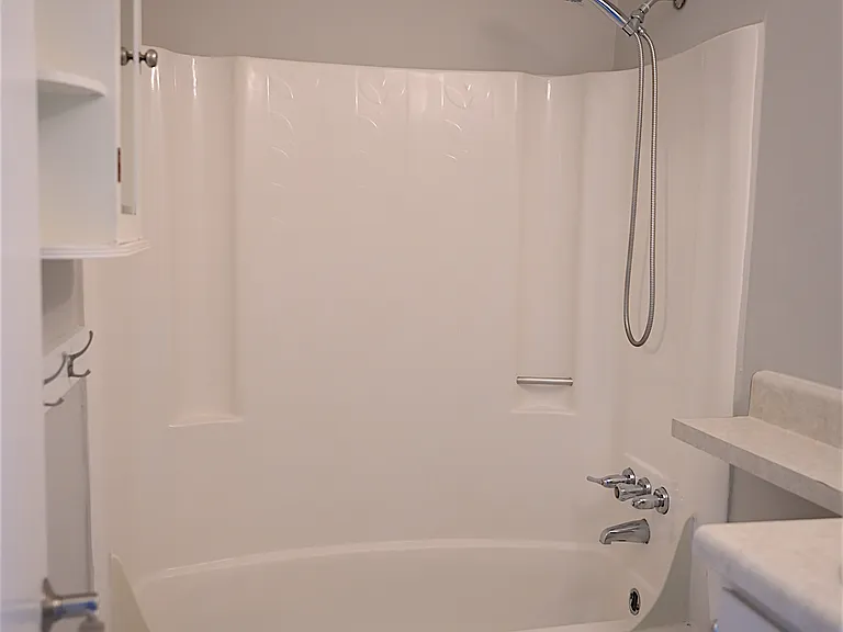 21 Rivers Point Row #13B — Photo 10