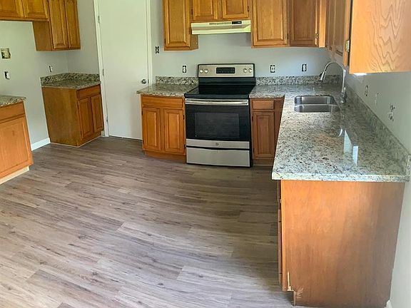 2nd image of 2430 Avilion Ct