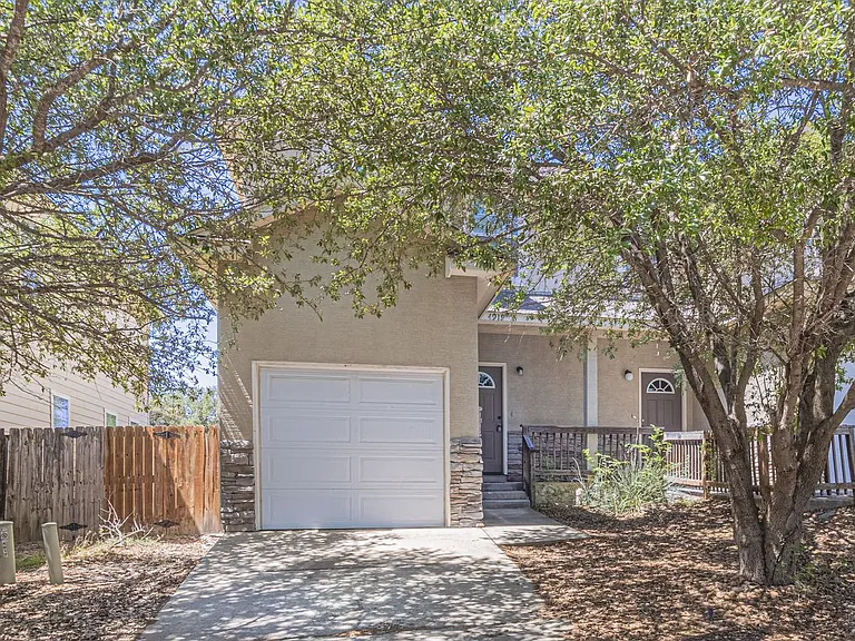 4919 Appleseed Ct — Photo 2