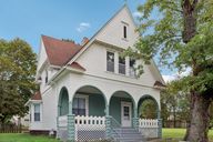 New Castle Ave-S2509-003.jpg