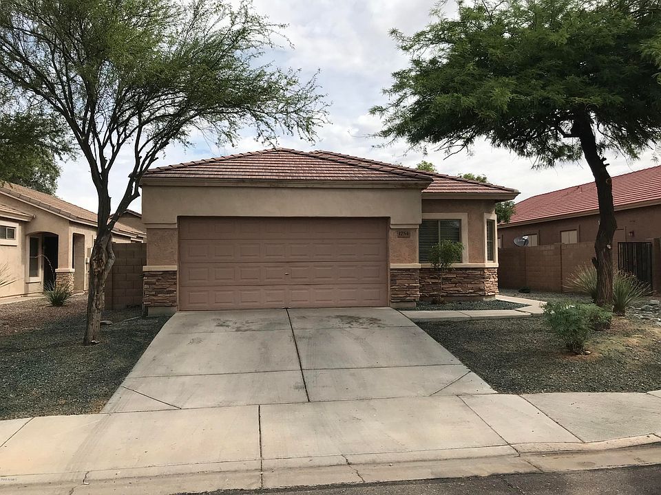 1st image of 1754 E Chaparral Dr