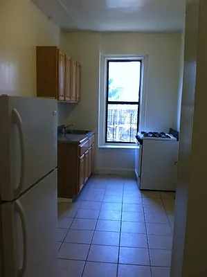 Rented by Smart NY Realty LLC | media 5