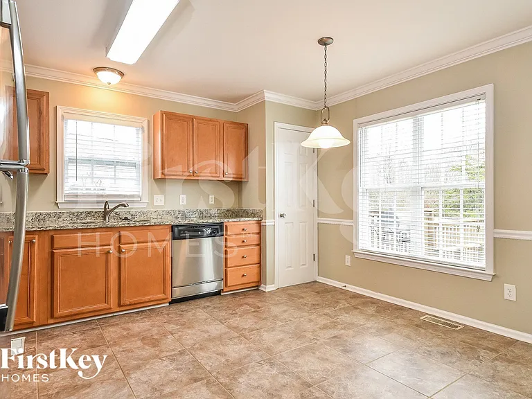 7921 Woodpark Dr — Photo 6