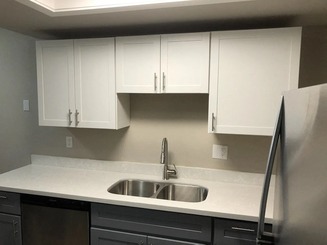 Bridgeport 9 Townhomes — Photo 2