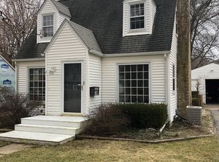 1708 Cambridge Dr, Kalamazoo, MI 49001