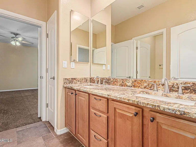 9058 W Redbird Rd — Photo 24