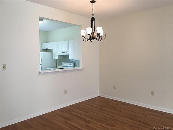 3rd image of 6448 Mallard View Ln