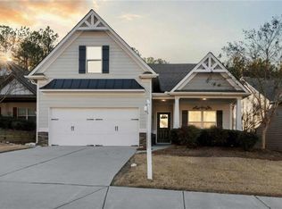 355 Hawthorne Ridge Cir, Dallas, GA 30132