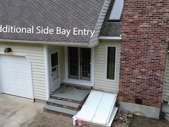 4th image of 886 Sound Shore Road