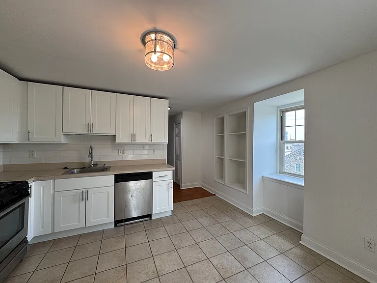 6316 Germantown Ave #3 — Photo 8