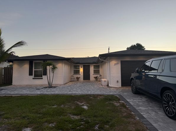 3930 Cochise Ter