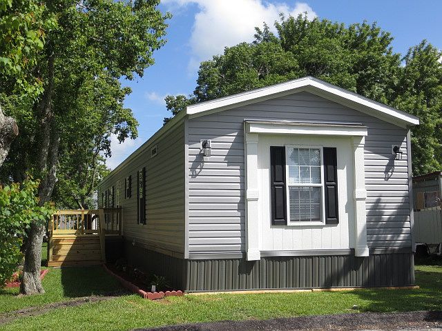1st image of 307 Sentinel Dr