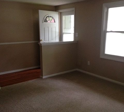 4th image of 5720 Fontana Dr