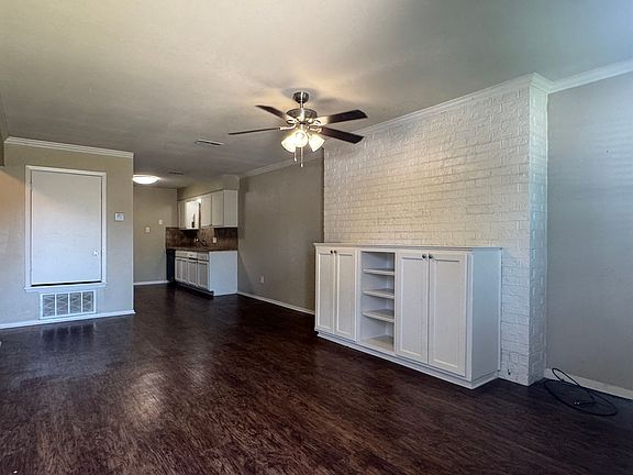 4th image of 8414 Cambridge Rd #C07