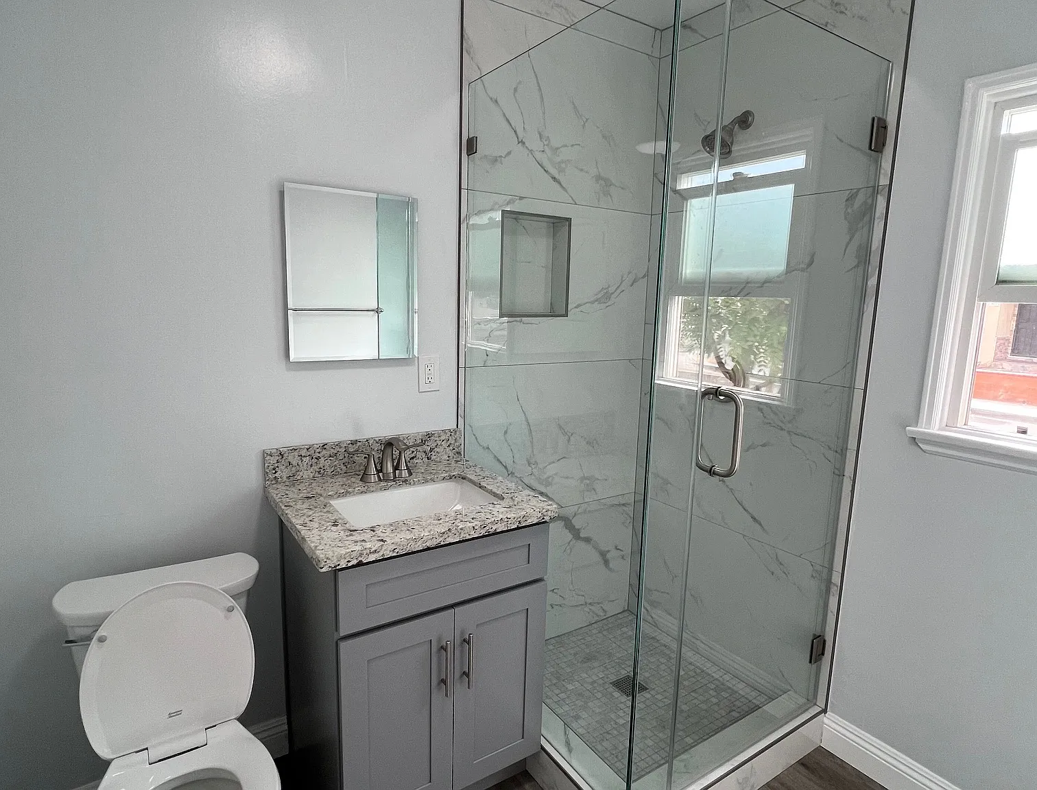 Studio, 375 sqft, $1,750 — Photo 2