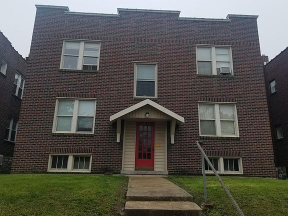 2nd image of 1404 Woodland Dr APT 2N