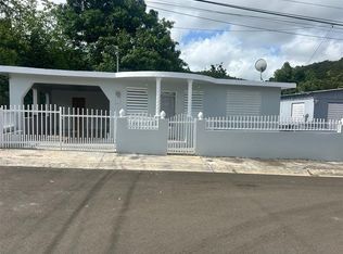 Calle F #128, Coamo, PR 00769