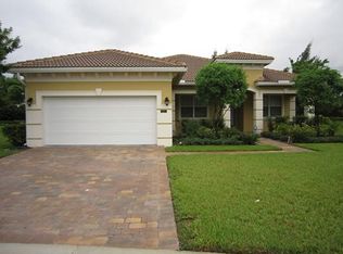 6825 Osage Cir, Greenacres, FL 33413