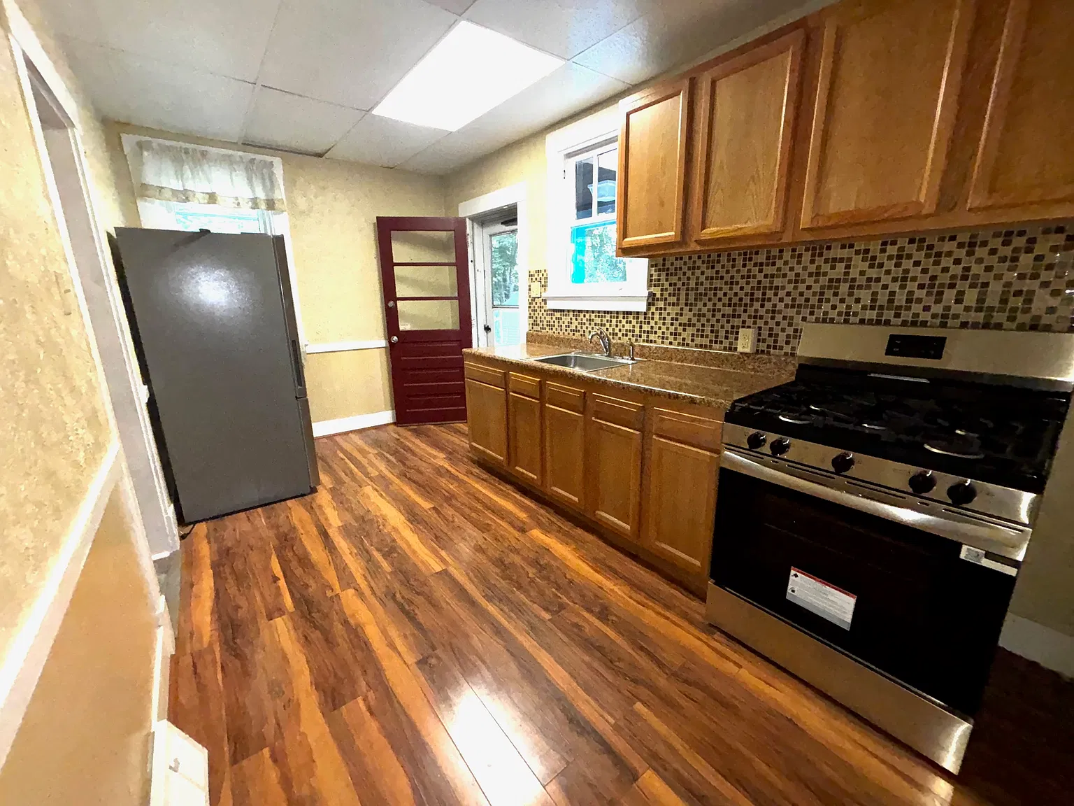 3960 Mount Royal Blvd — Photo 3