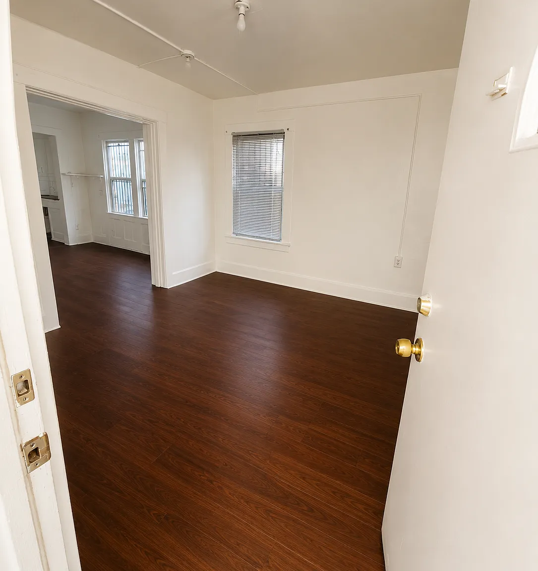 1 bed, 660 sqft, $1,900 — Photo 3