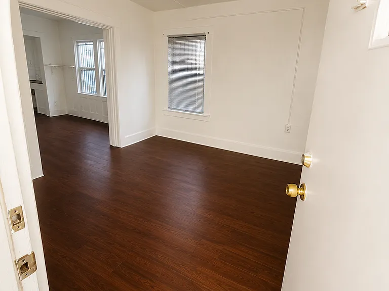 2718 Manitou Ave #2718 — Photo 3