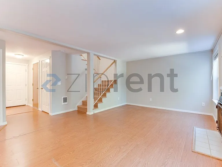 6409 87th St NW #GIG — Photo 12