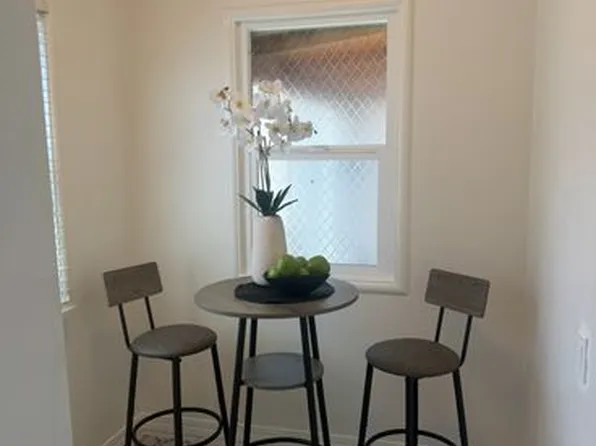 1361 Locust St, San Jose, CA 95110