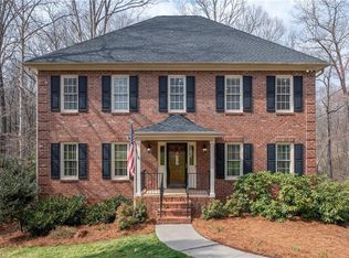 619 Barrocliff Rd, Clemmons, NC 27012