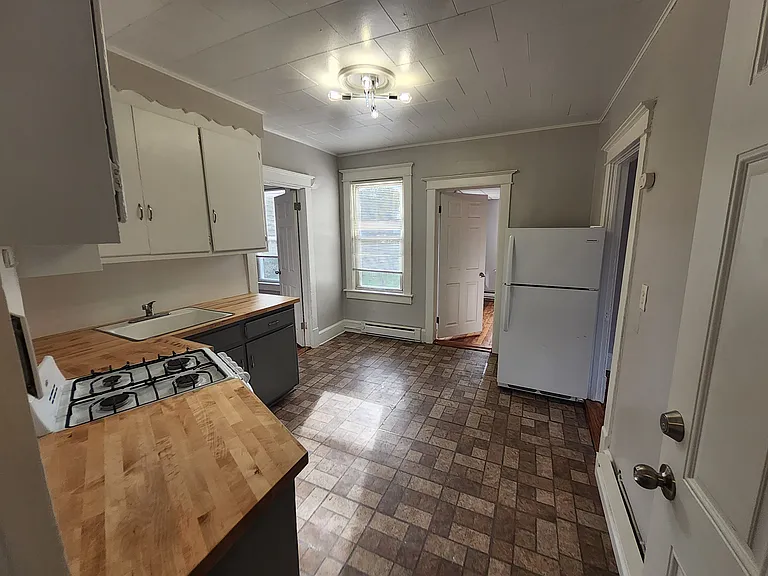 15 Fulton St #5 — Photo 6