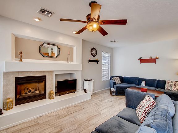 3rd image of 30048 N Yellow Bee Dr