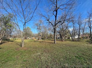 905 A St SE, Ardmore, OK 73401