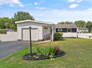 305 Allen Rd, North Syracuse, NY 13212