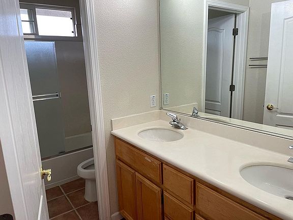 3rd image of 34349 Torrey Pine Ln