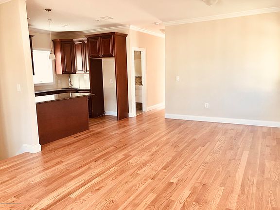 4th image of 116 Jacques Ave #2