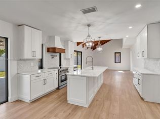 1508 SE 13th St, Deerfield Beach, FL 33441