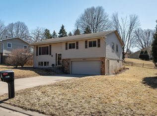 9317 32nd Ave N, New Hope, MN 55427