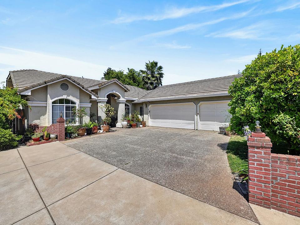 1st image of 6141 Hall Ln