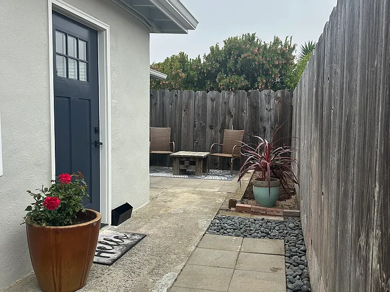3115 Flower Cir — Photo 1