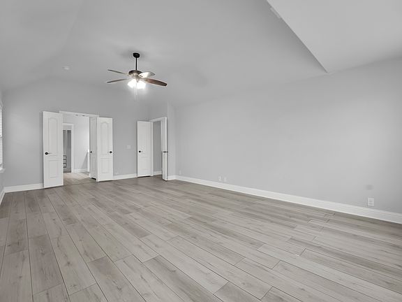 3rd image of 2617 Tinsley Dr