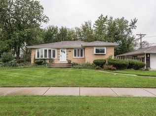 8424 Nottingham Ave, Burbank, IL
