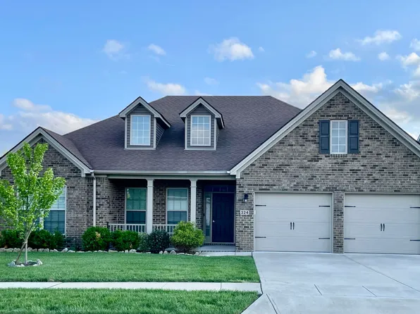 324 Rowanberry Dr, Nicholasville, KY 40356