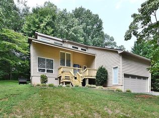 3264 Kittering Ln, Winston Salem, NC 27105