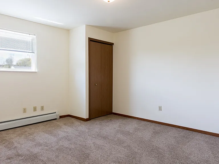 York Creek Apartments — Photo 29