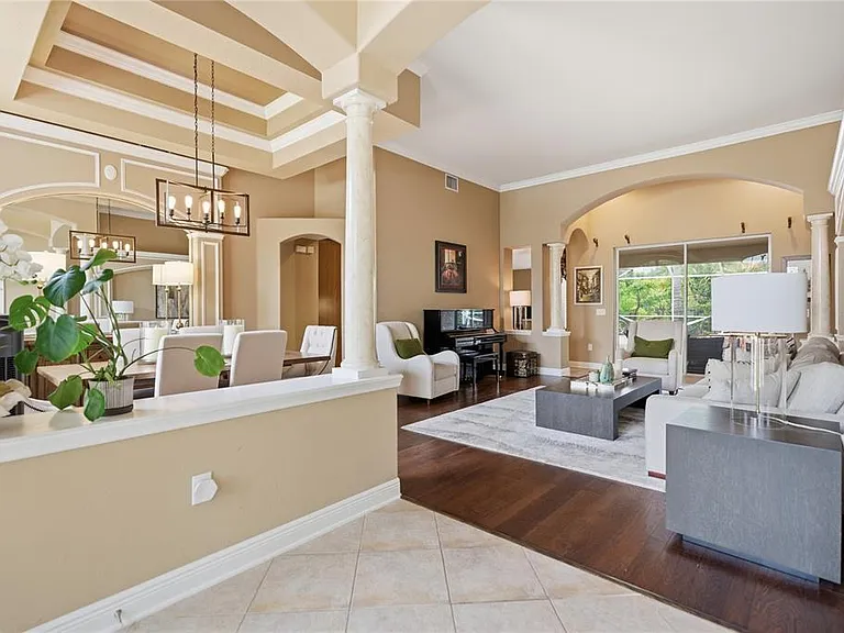 10266 Estuary Dr — Photo 6