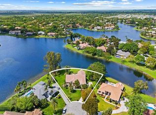 7511 Brigantine Ln, Pompano Beach, FL 33067