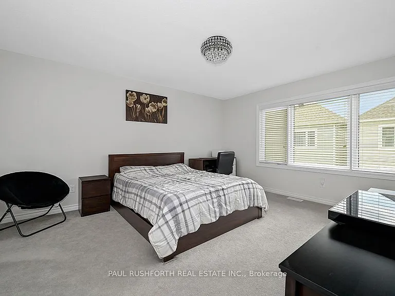 54 Moonbeam St — Photo 11