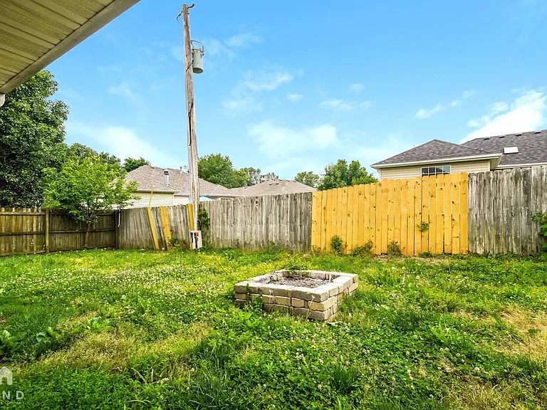 410 W White Ash Rd — Photo 18