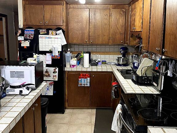 2nd image of 4305 NE 21st Ave APT 10
